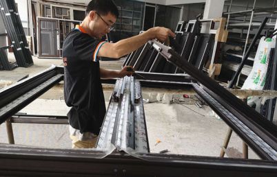 為常州自建別墅定制鋁合金防盜仿古門窗[冠墅陽光]