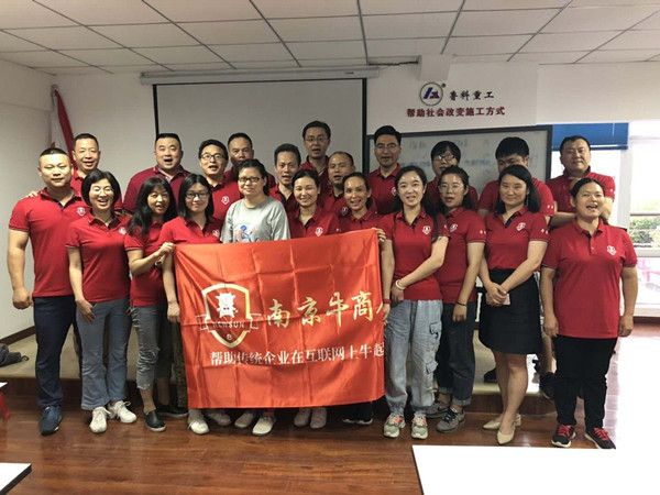 冠墅陽光仿古門窗官網梳理.jpg