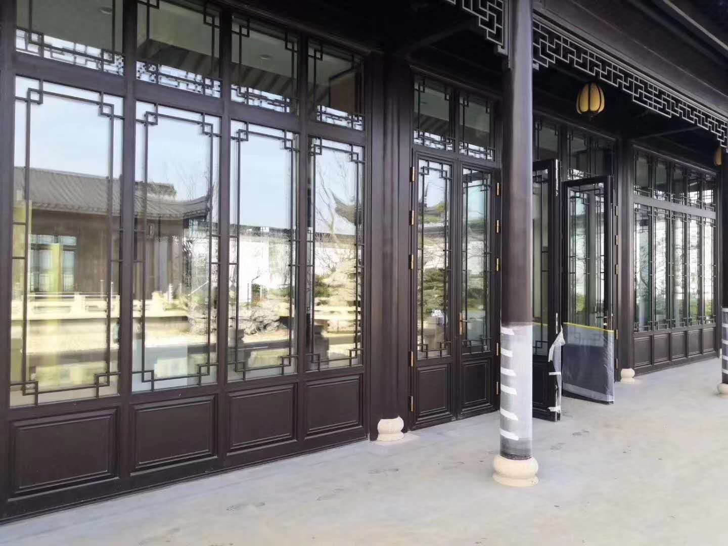 德陽仿古門窗廠_ 景區(qū)仿古門窗廠.jpg