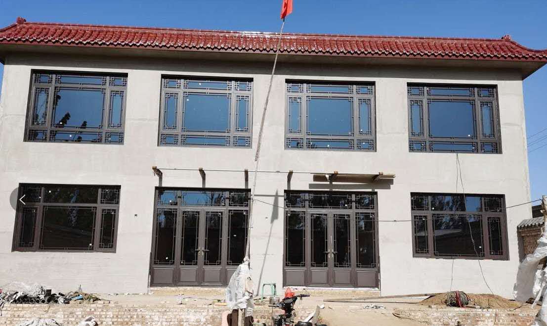 河南農村自建房仿古防盜門窗安裝效果圖.jpg