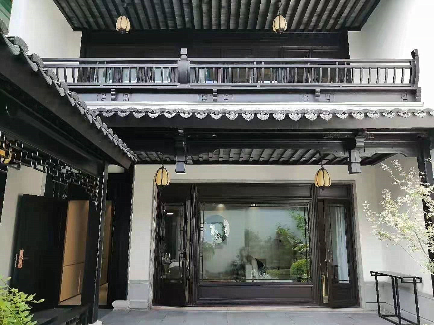 仿古鋁合金門窗.jpg
