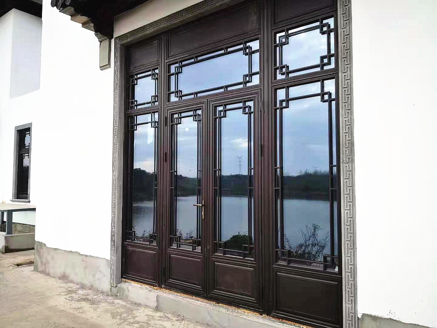 花格仿古門(mén)窗.jpg