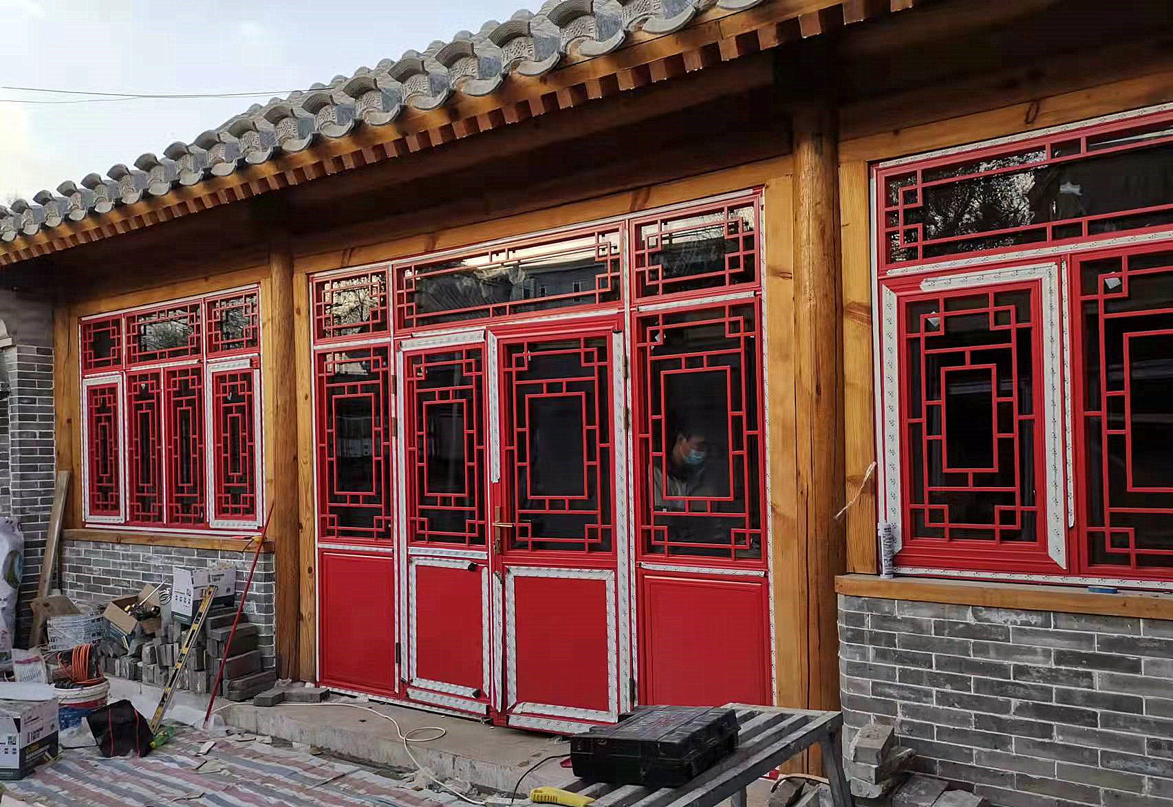 仿古三合院門窗.jpg