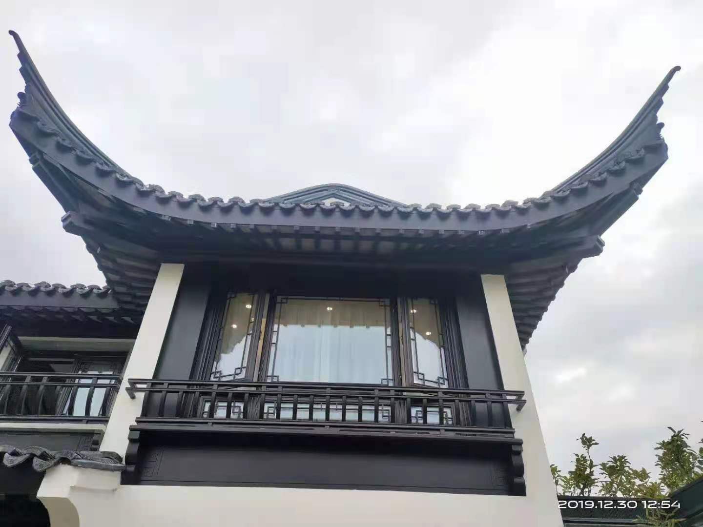 仿古斷橋鋁合金門(mén)窗.jpg